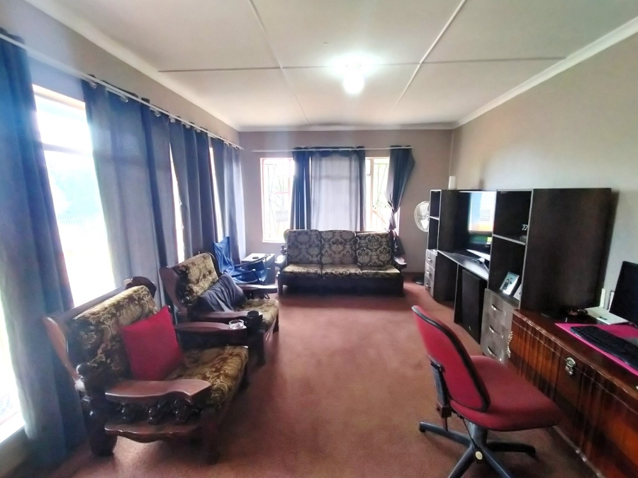 3 Bedroom Property for Sale in Fleurdal Free State